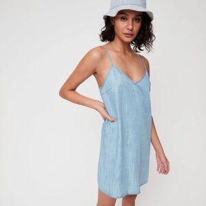 Aritzia Tna Yirrell Dress Denim Wash Blue Size Medium